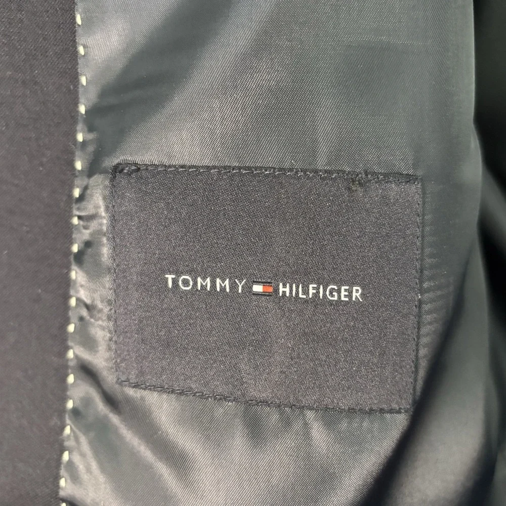 Tommy Hilfiger Men's 44R Navy Wool Blend Blazer Sport‎ Coat 2-Button Jacket